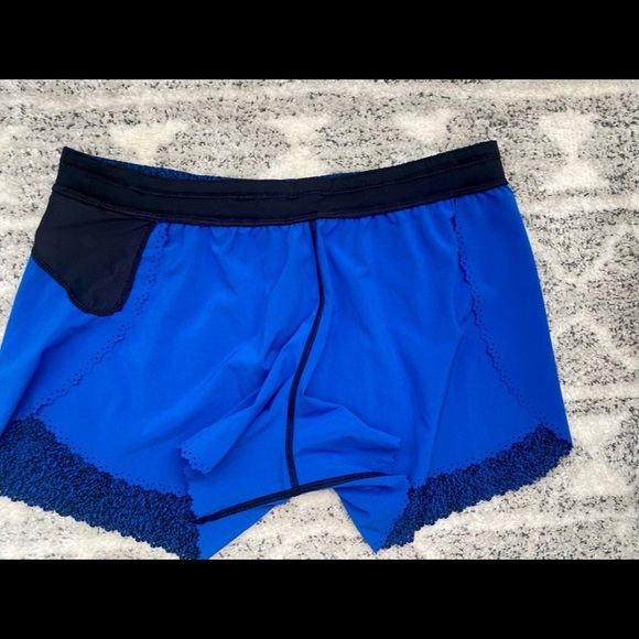 Lululemon Shorts - Picture 5 of 6